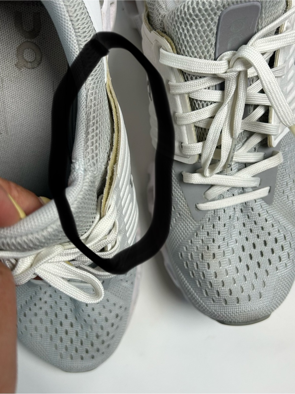 On Cloudswift Running Shoes in Light Gray and White women’s US 7 EU 38 sneakers - Picture 8 of 11